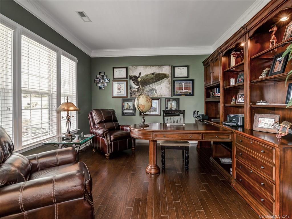 The Chimneys Of Marvin - Residential