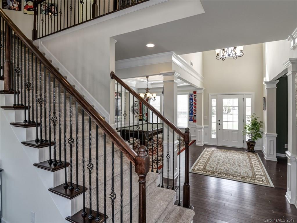 The Chimneys Of Marvin - Residential