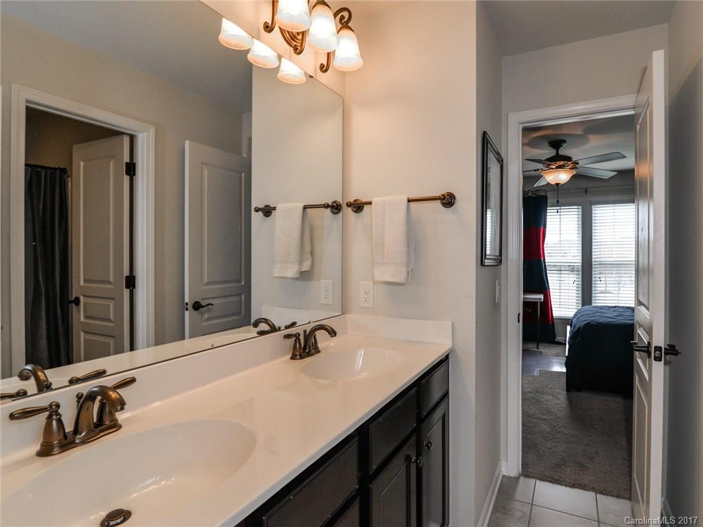 The Chimneys Of Marvin - Residential