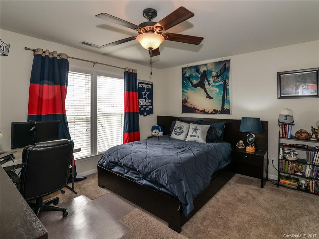 The Chimneys Of Marvin - Residential