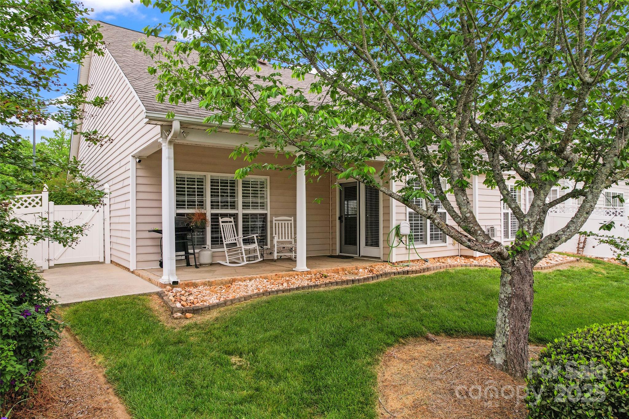 Laurel Park - Residential