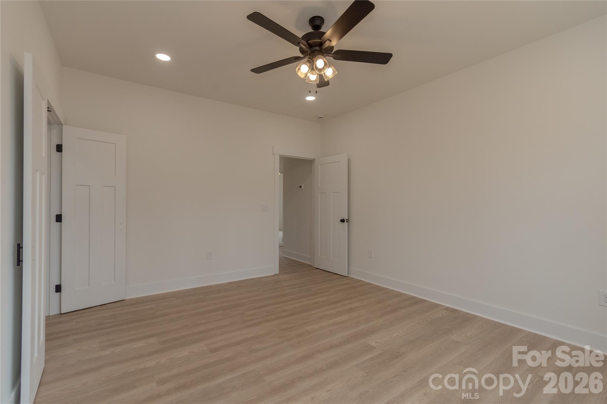 Country Club Estates - Residential