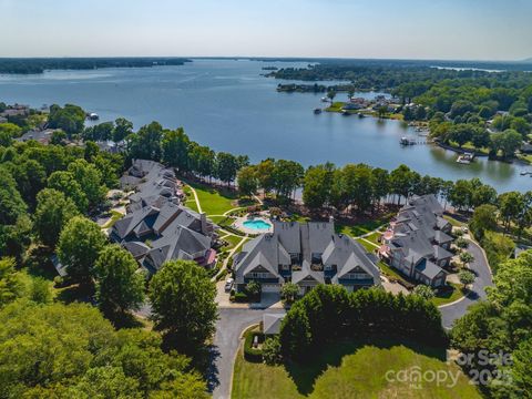 101 N Cove Key Lane Mooresville NC 28117