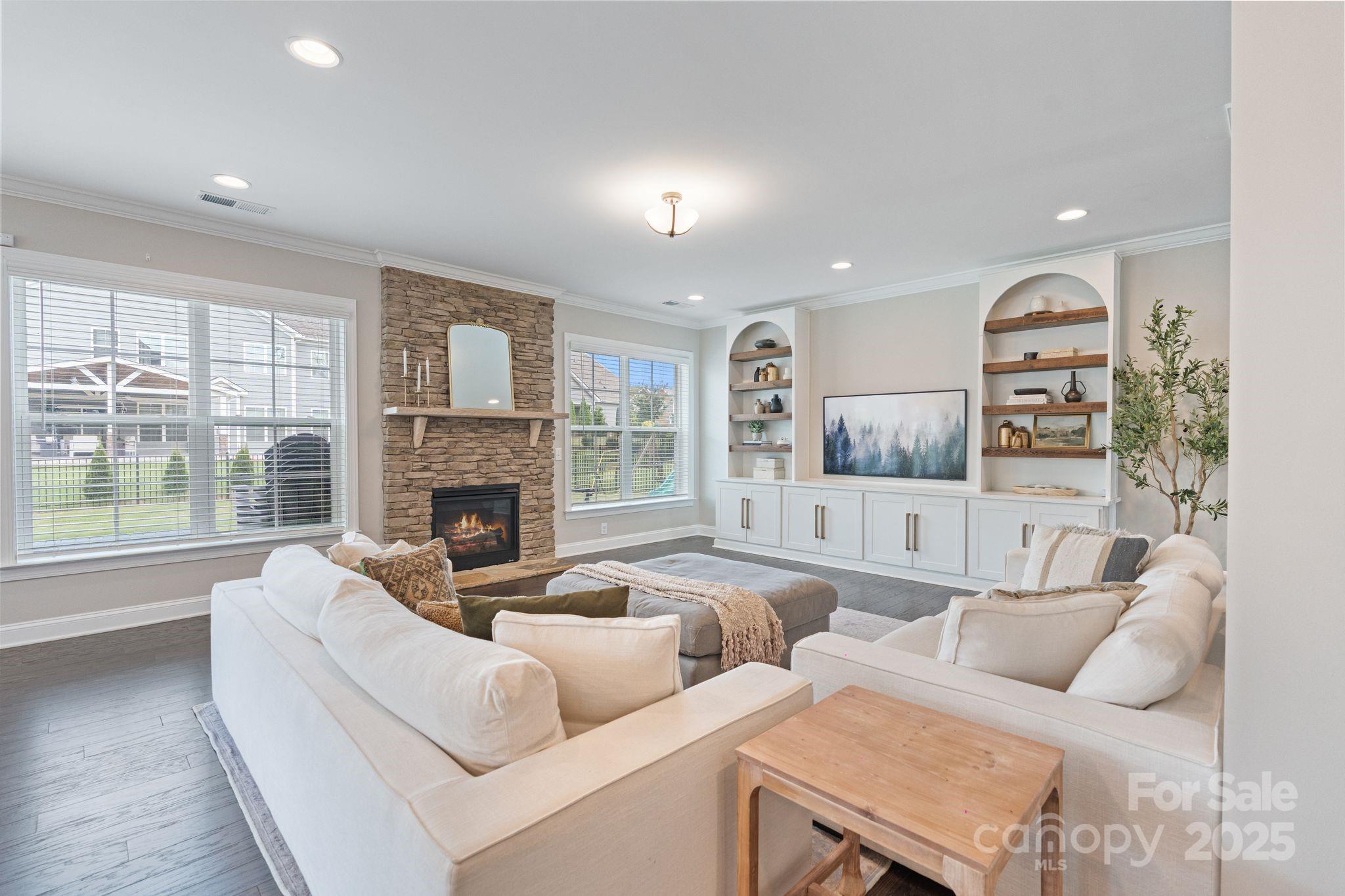 9845 Verdun Court