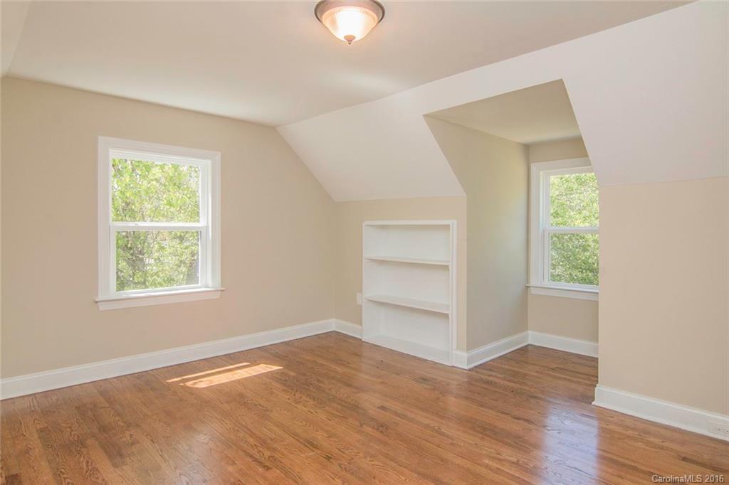 Country Club Estates - Residential