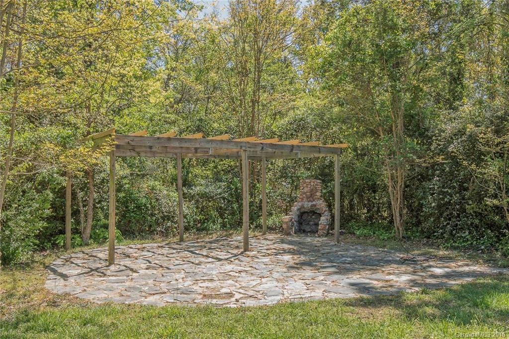 Country Club Estates - Residential