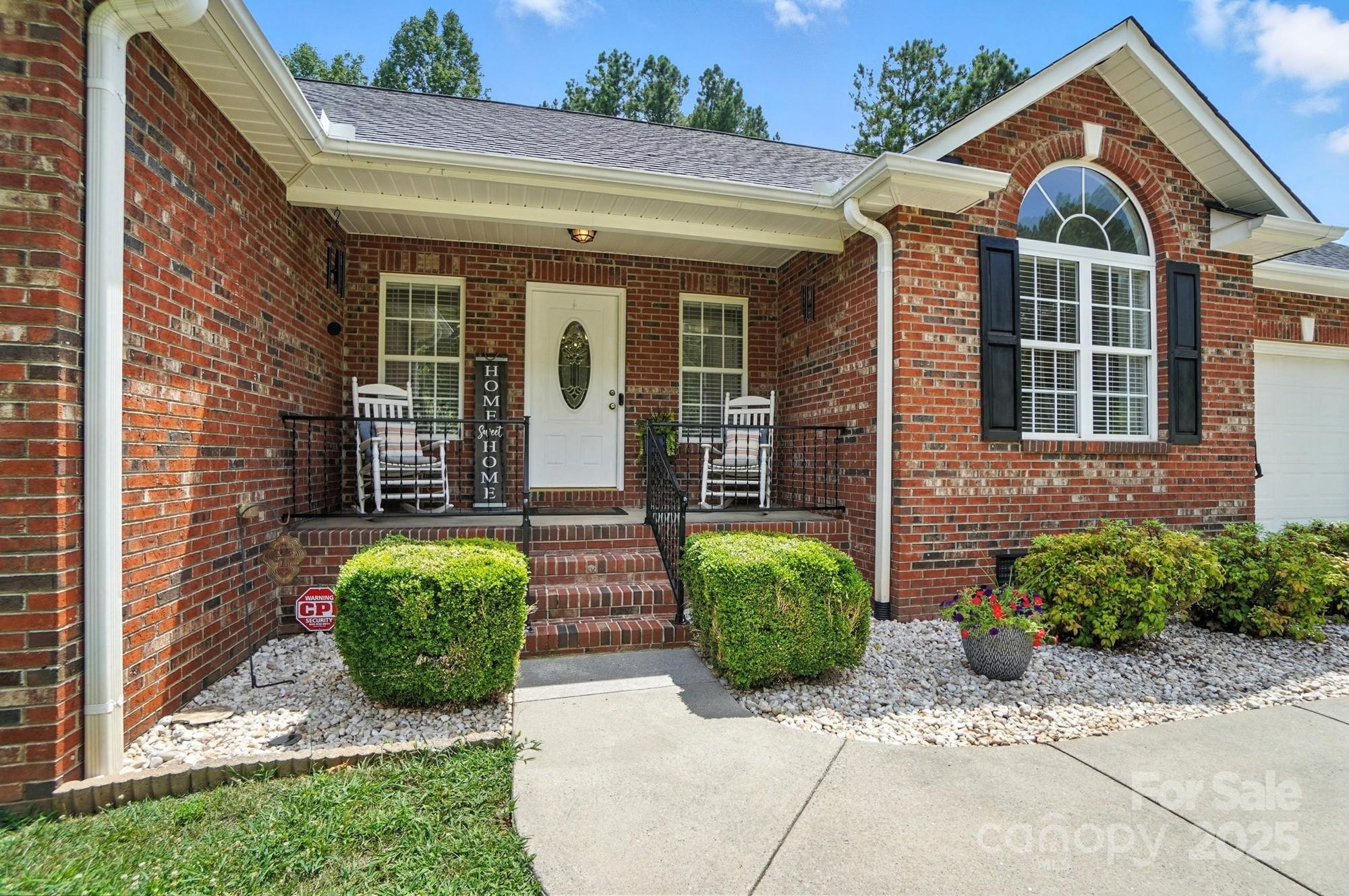 7288 Pine Ridge Drive
