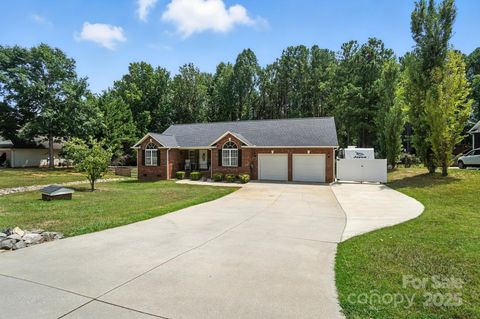 7288 Pine Ridge Drive Denver NC 28037
