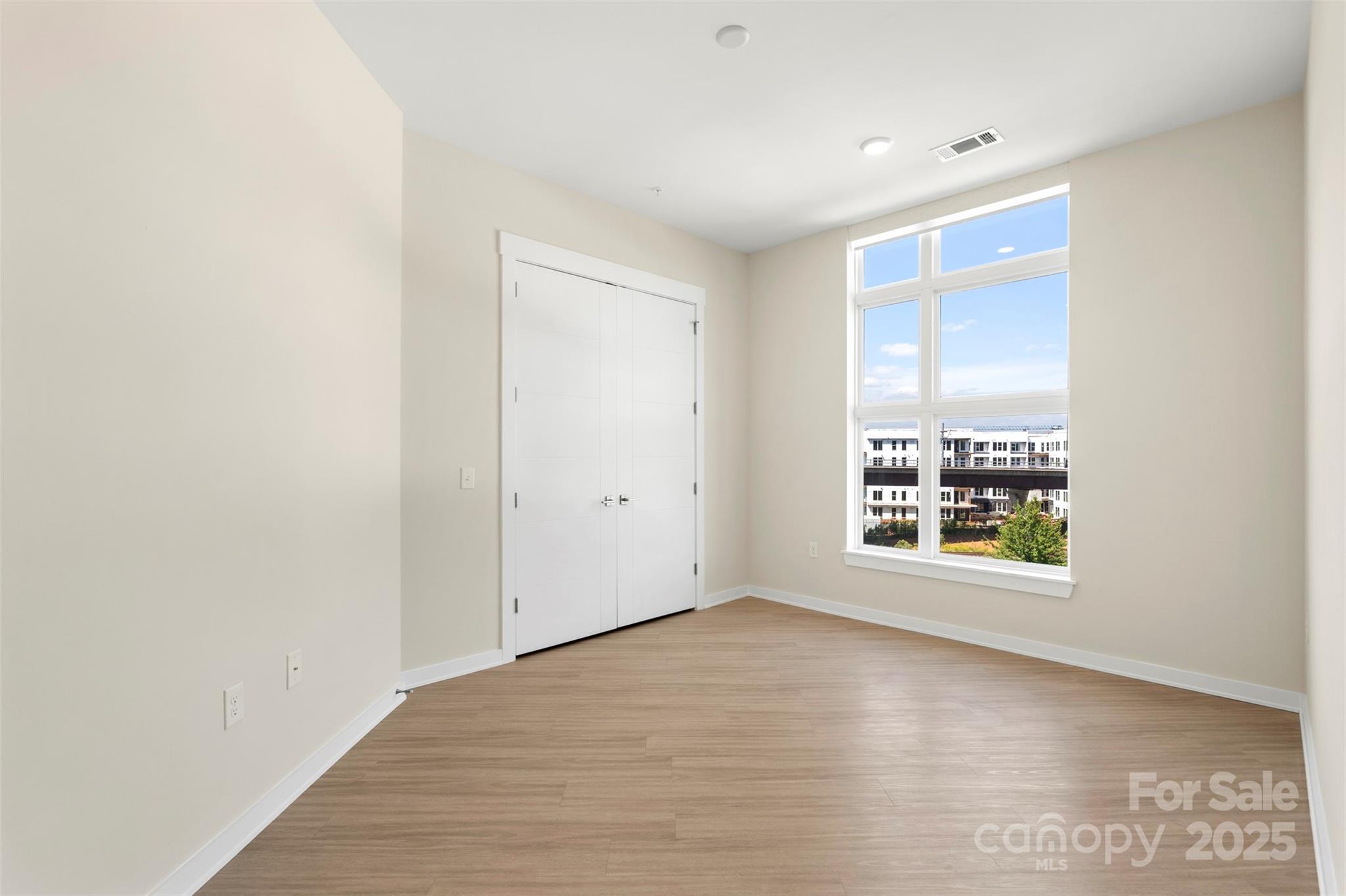 The Arts District - Residential