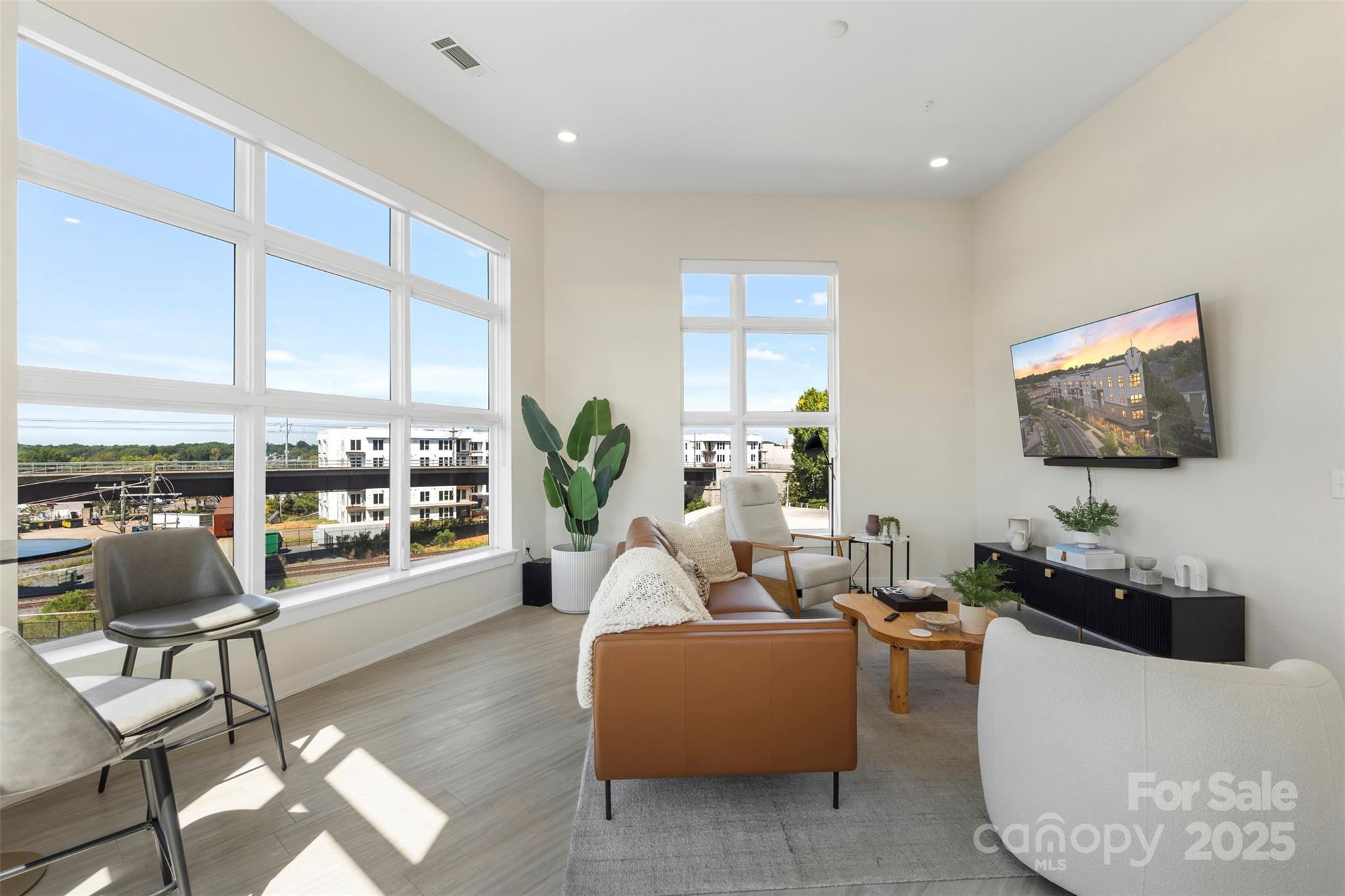 The Arts District - Residential