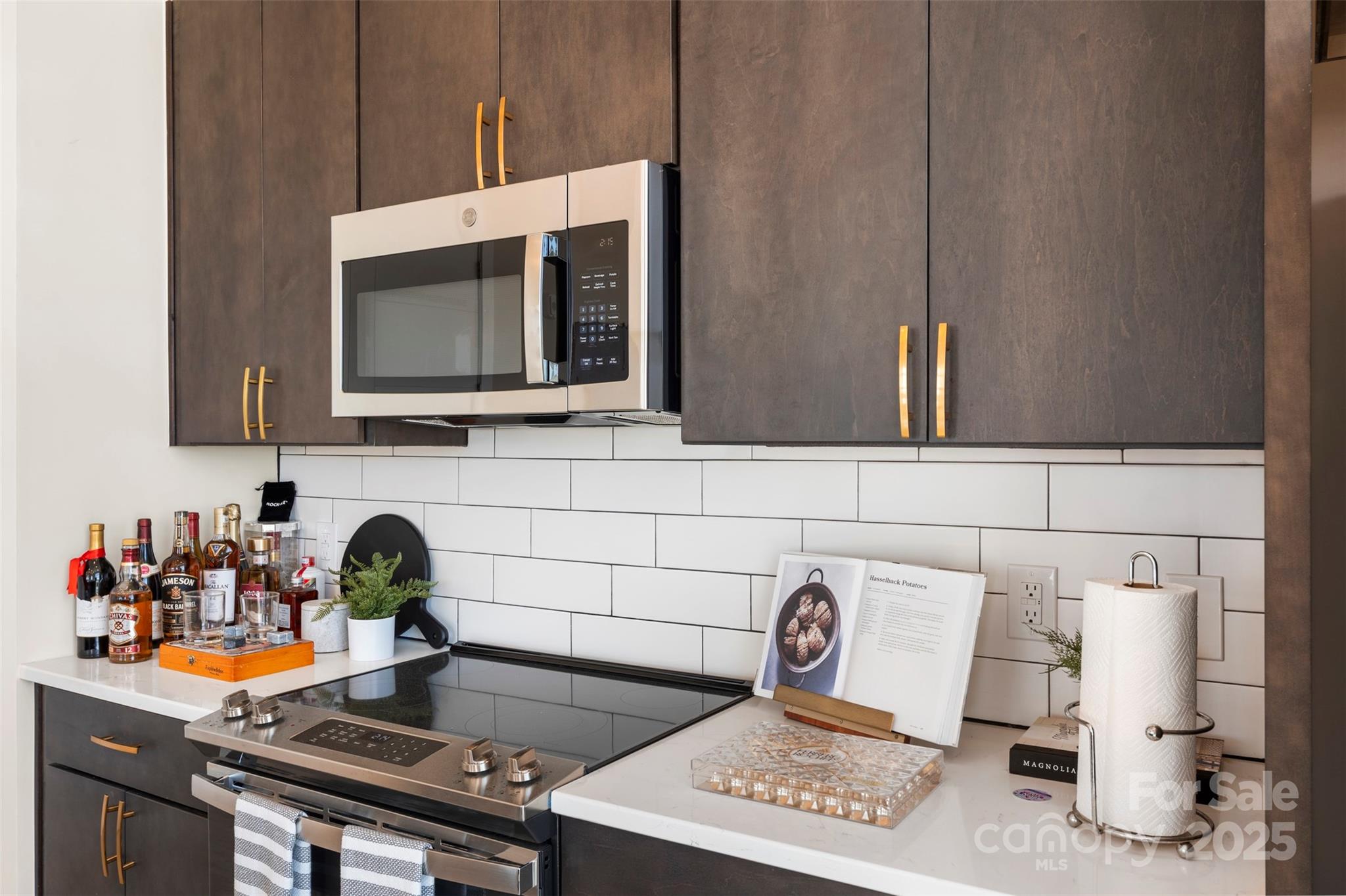 The Arts District - Residential