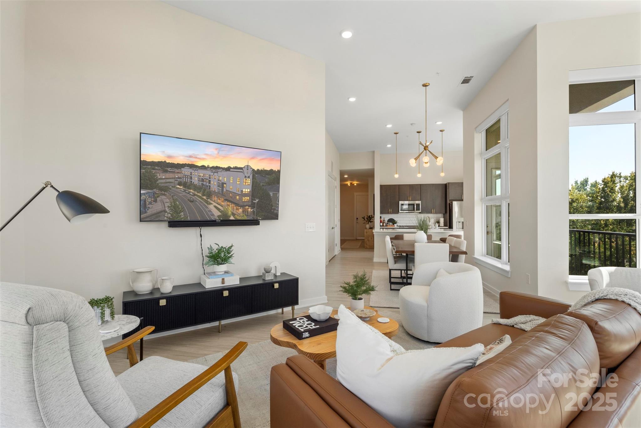 The Arts District - Residential