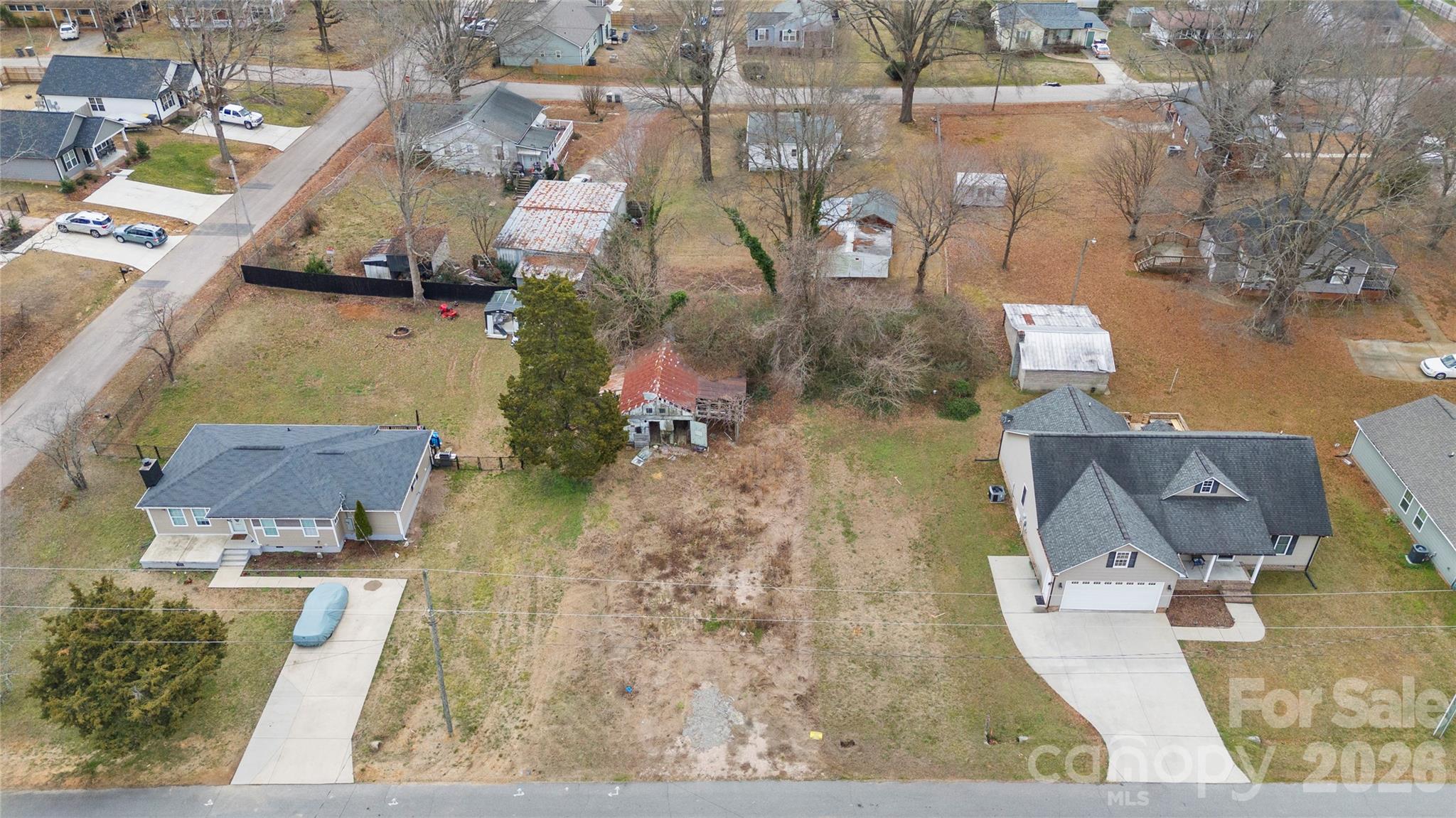 204 E 27th Street