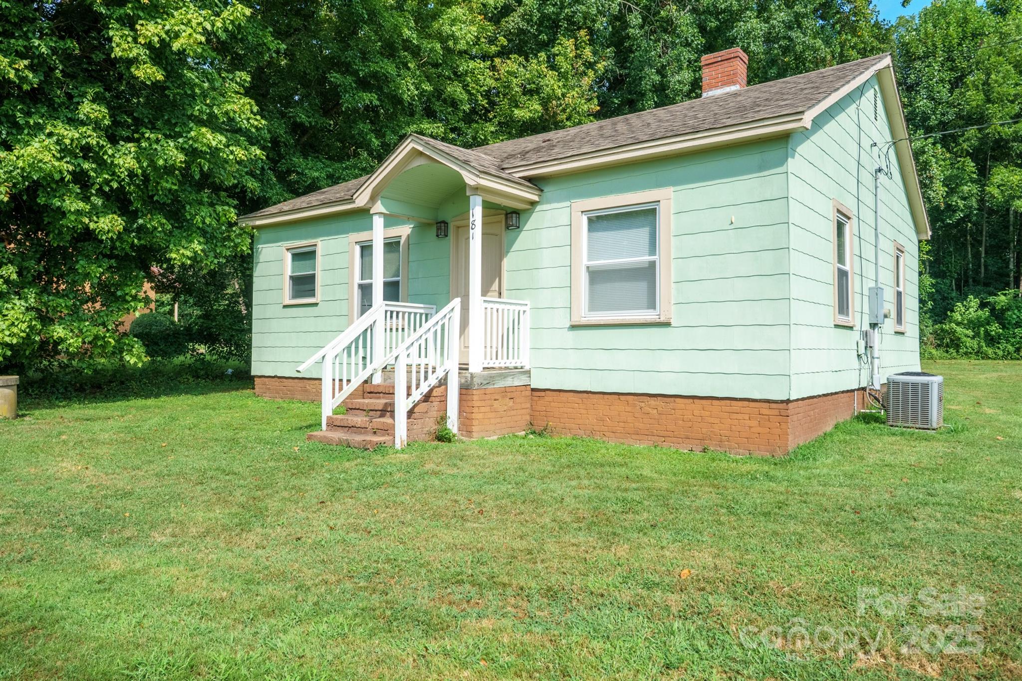 181 Hershel Lackey Road