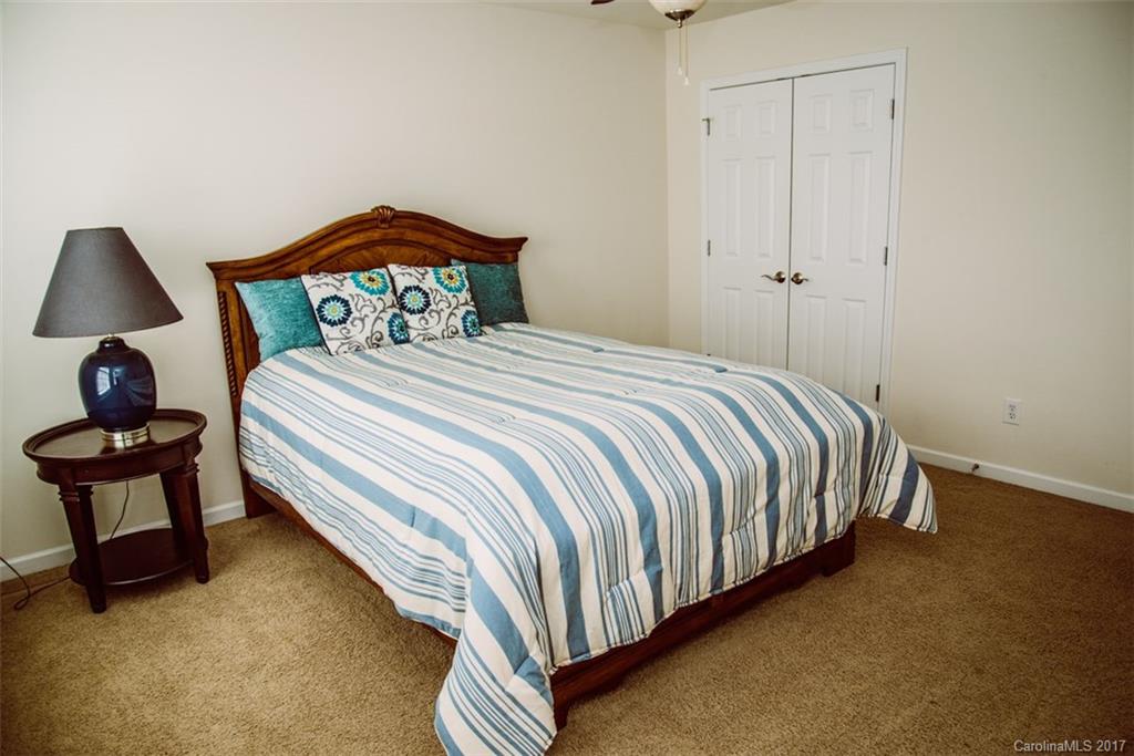 Lake Shore - Residential