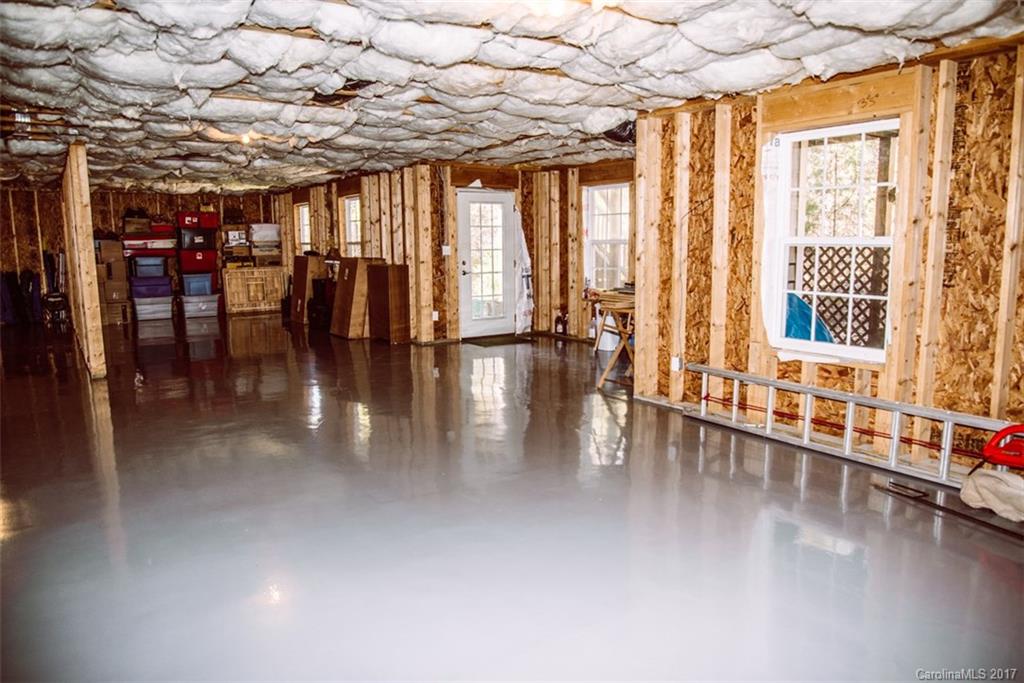 Lake Shore - Residential