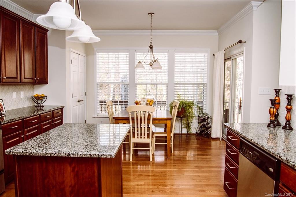 Lake Shore - Residential