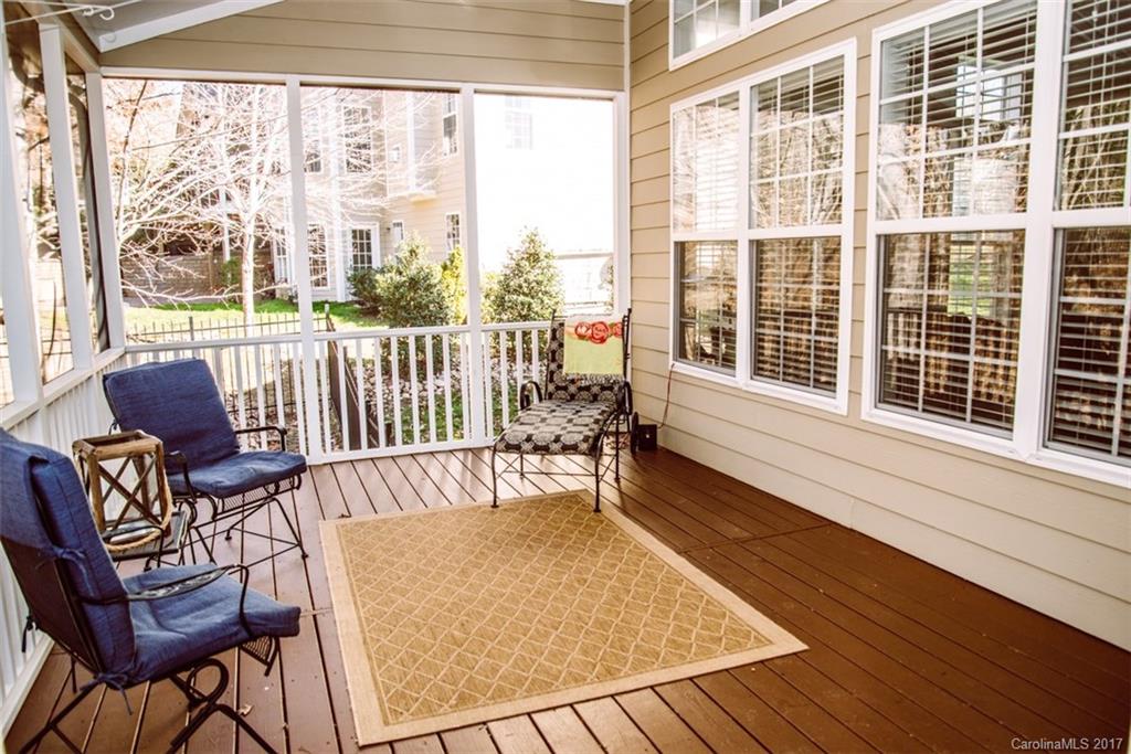 Lake Shore - Residential