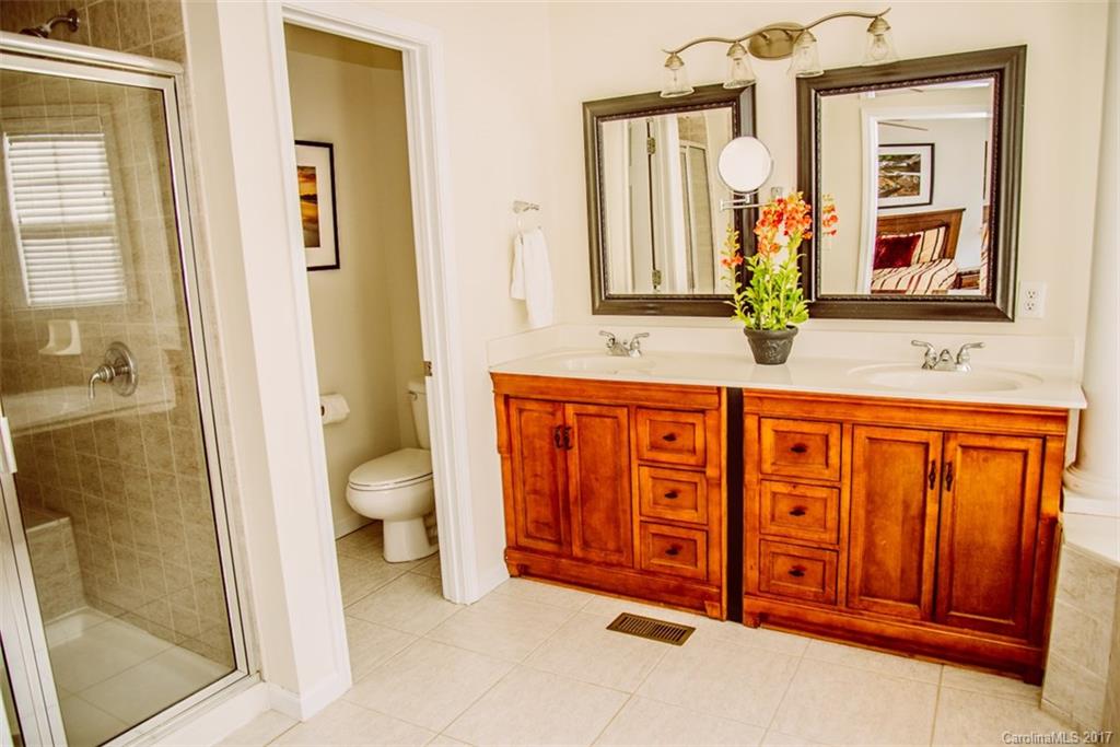 Lake Shore - Residential