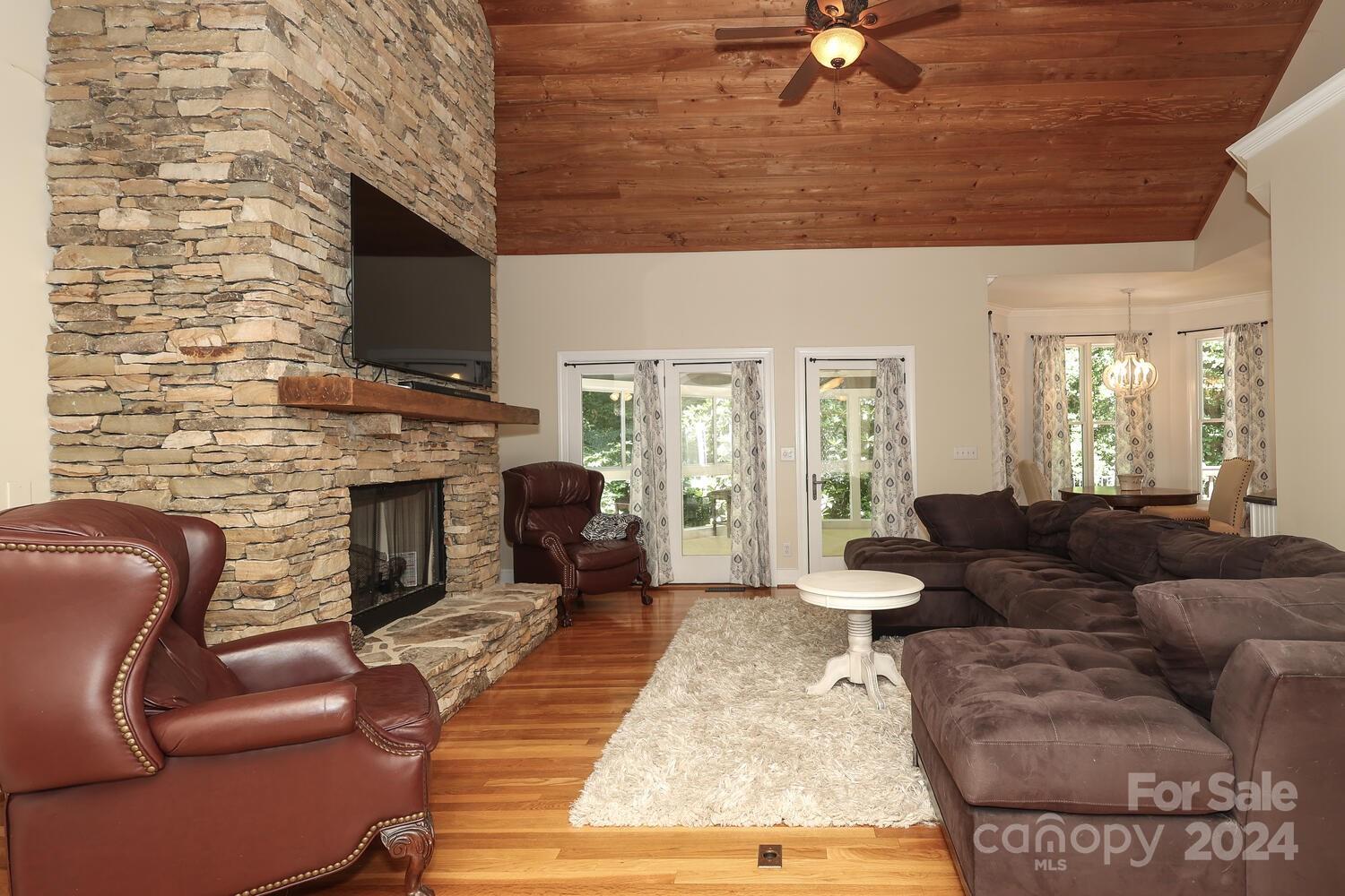 River Hills - Residential