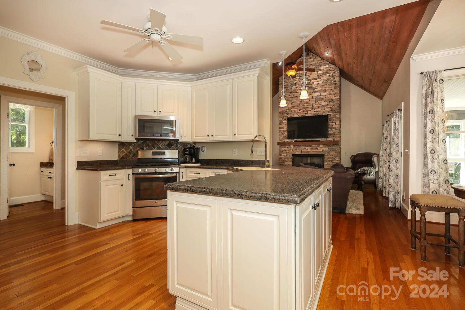 River Hills - Residential