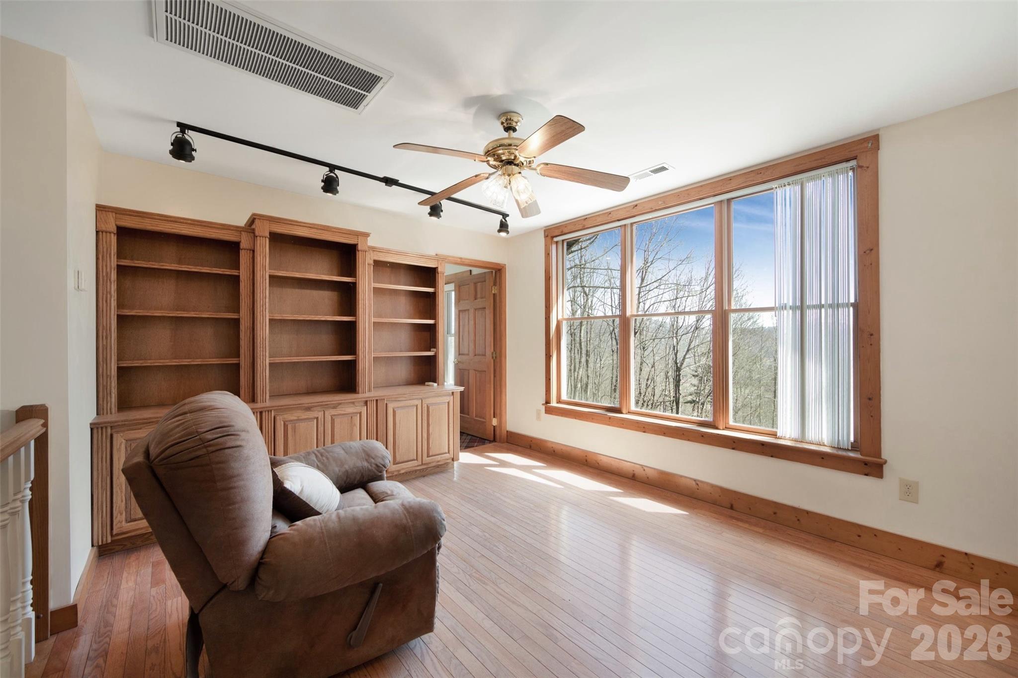 Mountain Ridges Estates - Residential