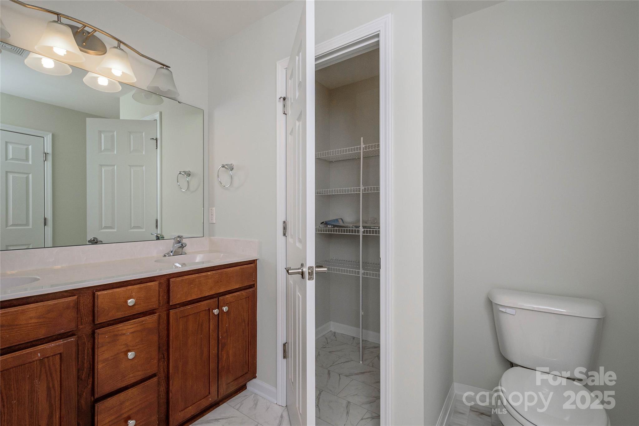 Sycamore Cottages - Residential