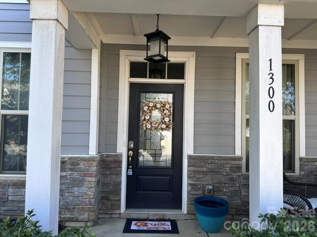 1300 Oakhurst Drive
