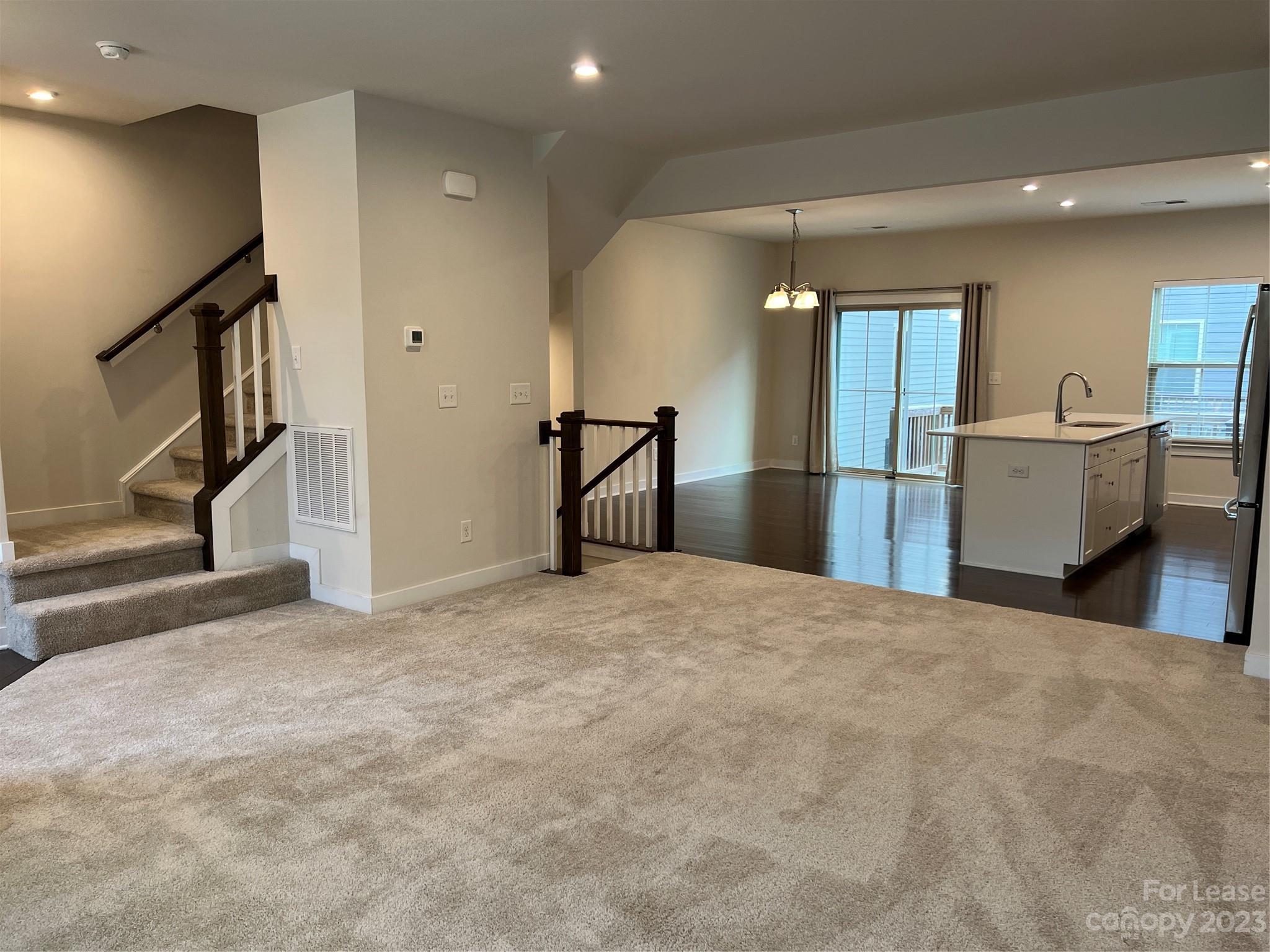 Townes of Oakhurst - Residential Lease