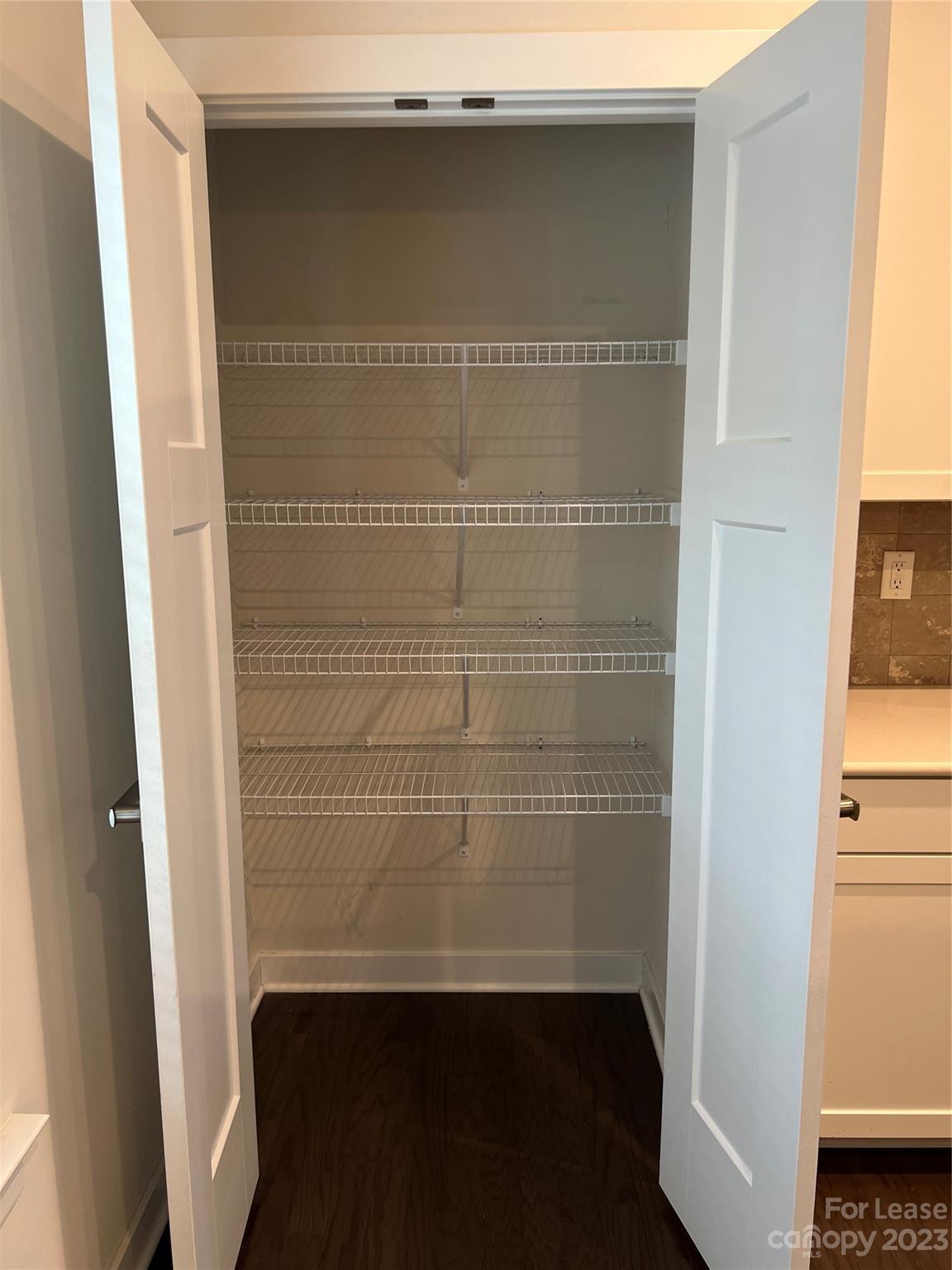 Townes of Oakhurst - Residential Lease