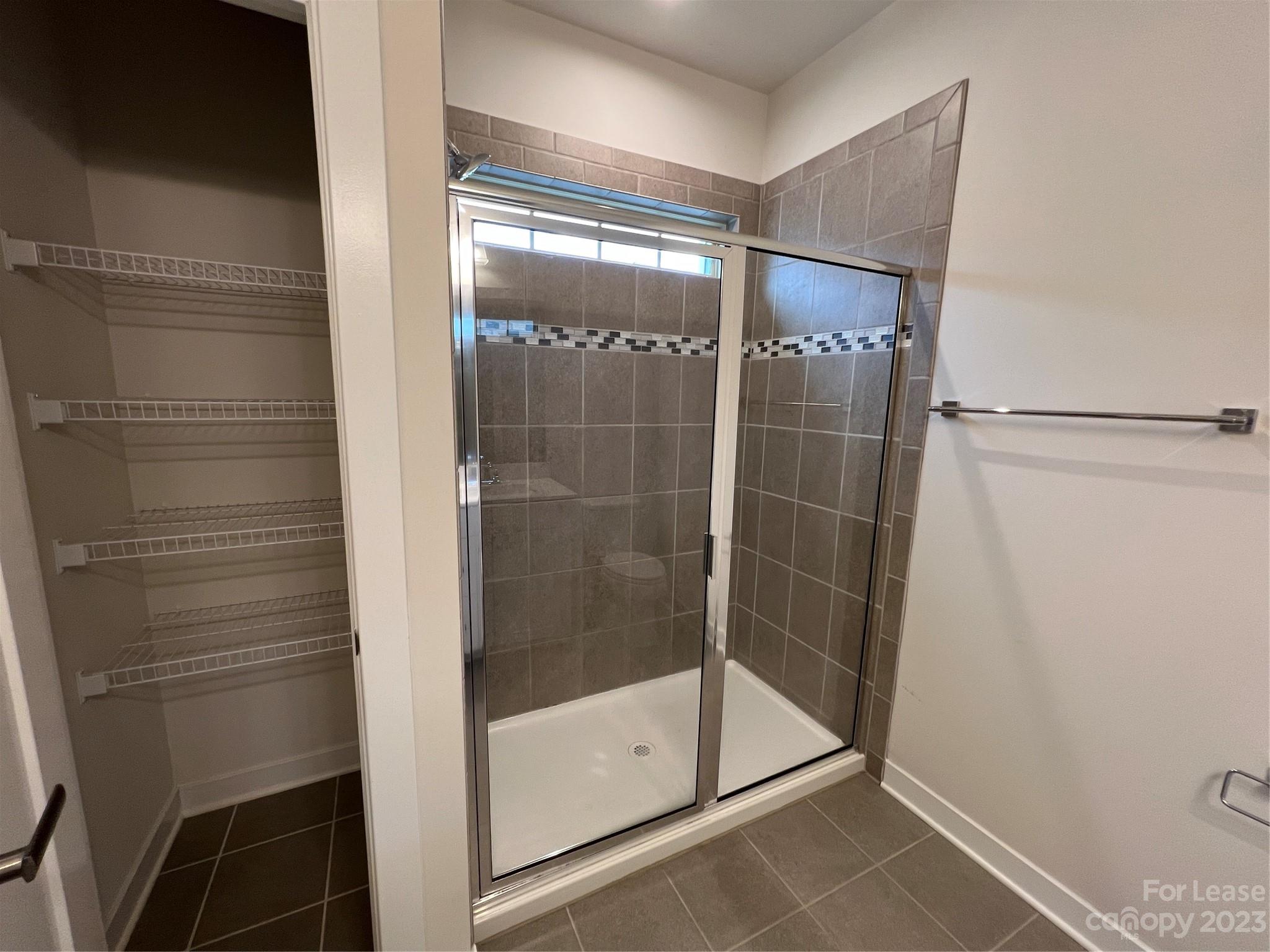 Townes of Oakhurst - Residential Lease