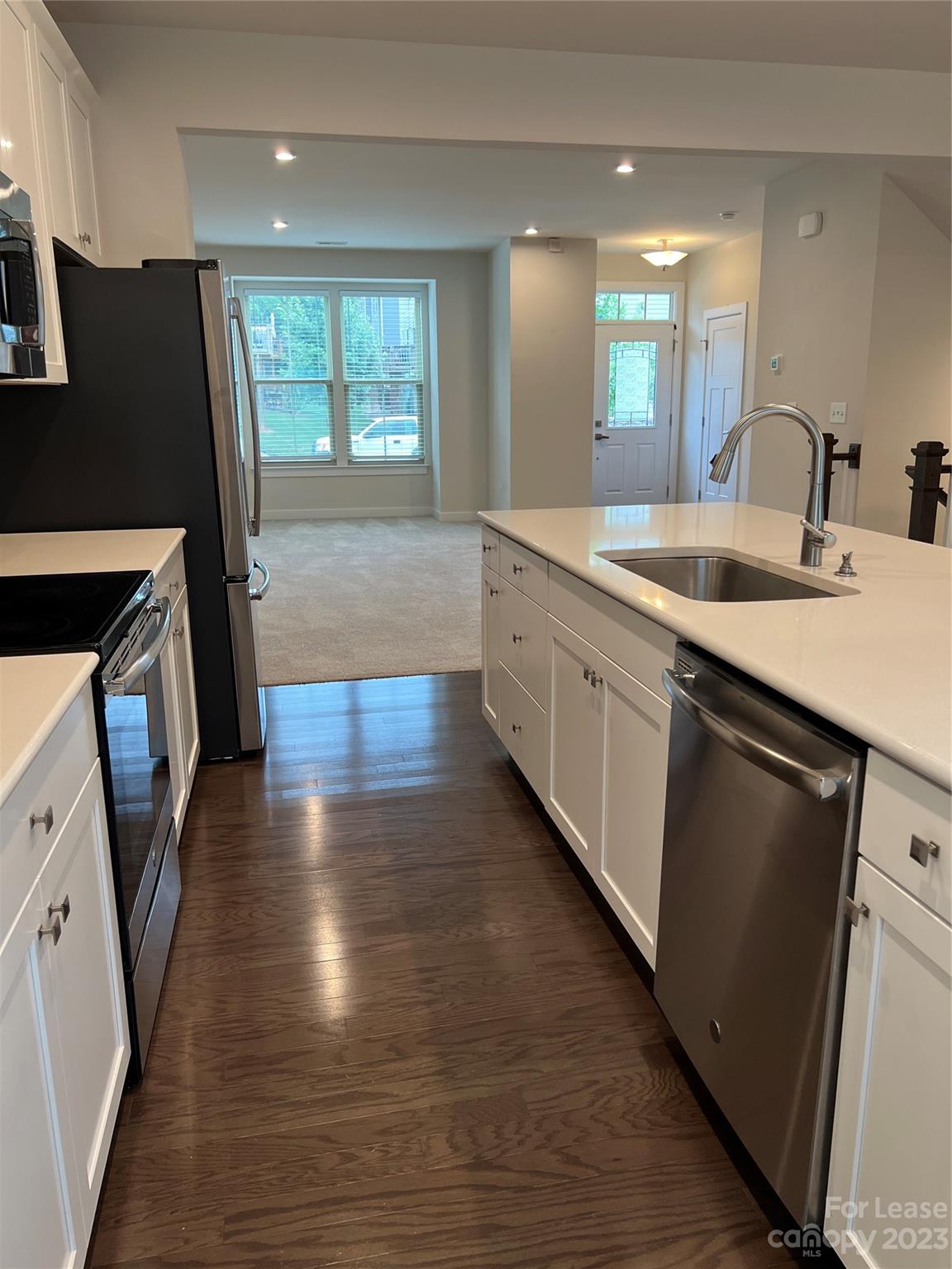 Townes of Oakhurst - Residential Lease