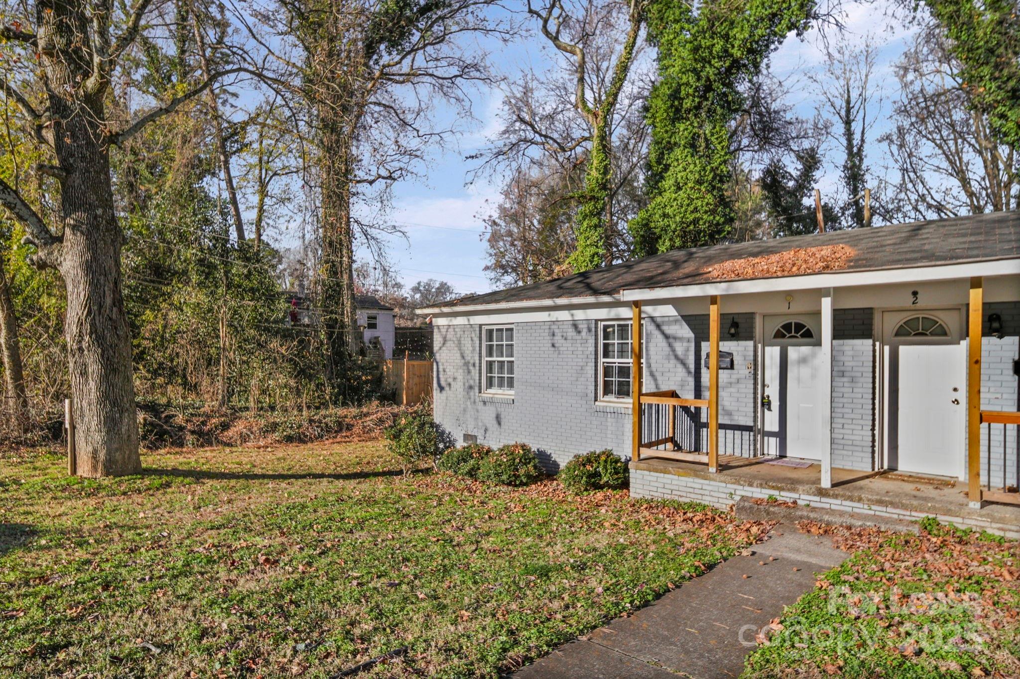 2621 Druid Hills Way 1