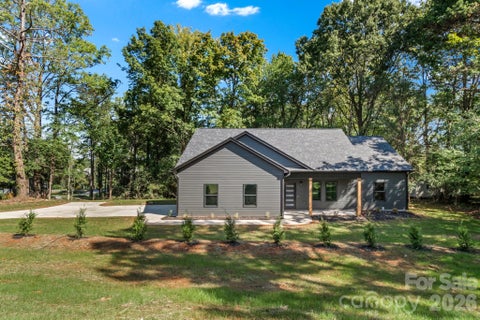 Photo of 2309 Frederick Drive, Winston Salem, NC 27103 (MLS # 4430977)