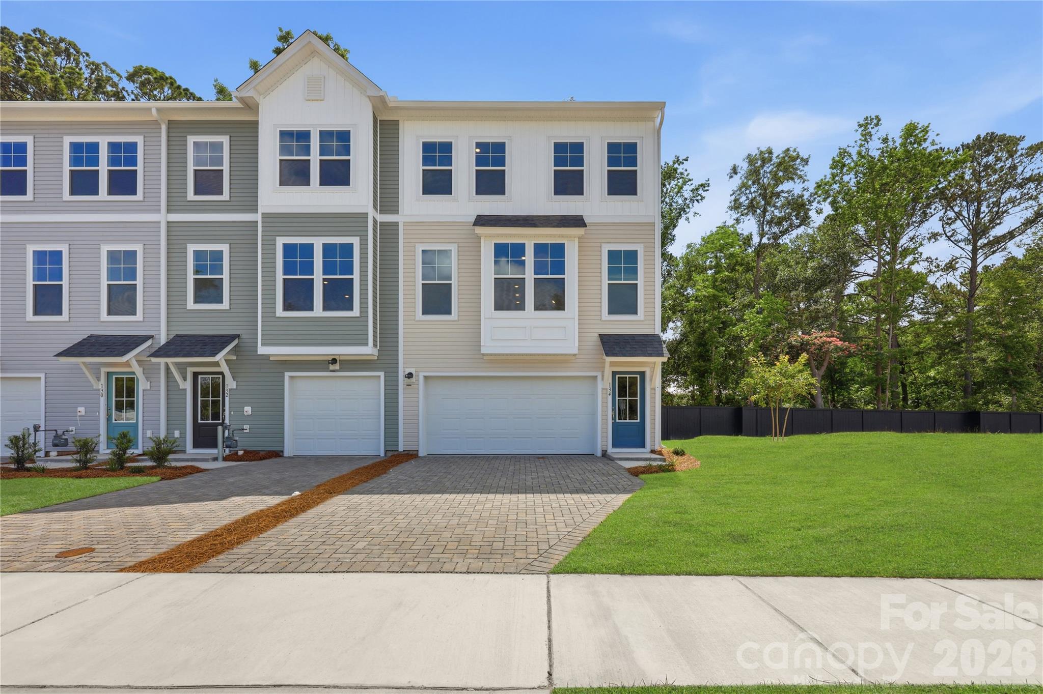 1107 Mossy Glade Road