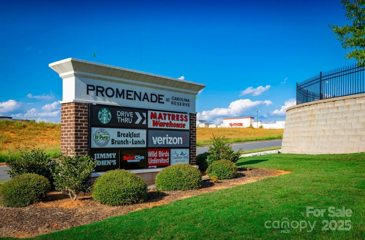 Creek Water Townhomes - Residential