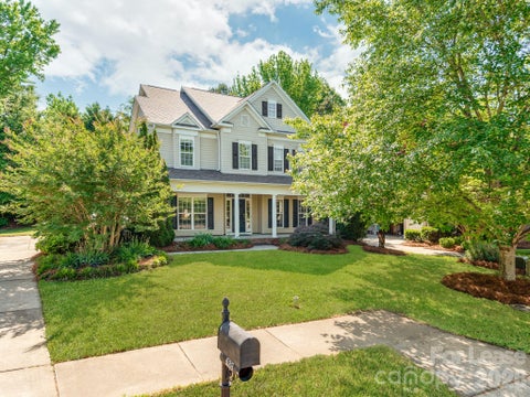 Photo of 533 Montgrove Place NW, Concord, NC 28027 (MLS # 4415131)