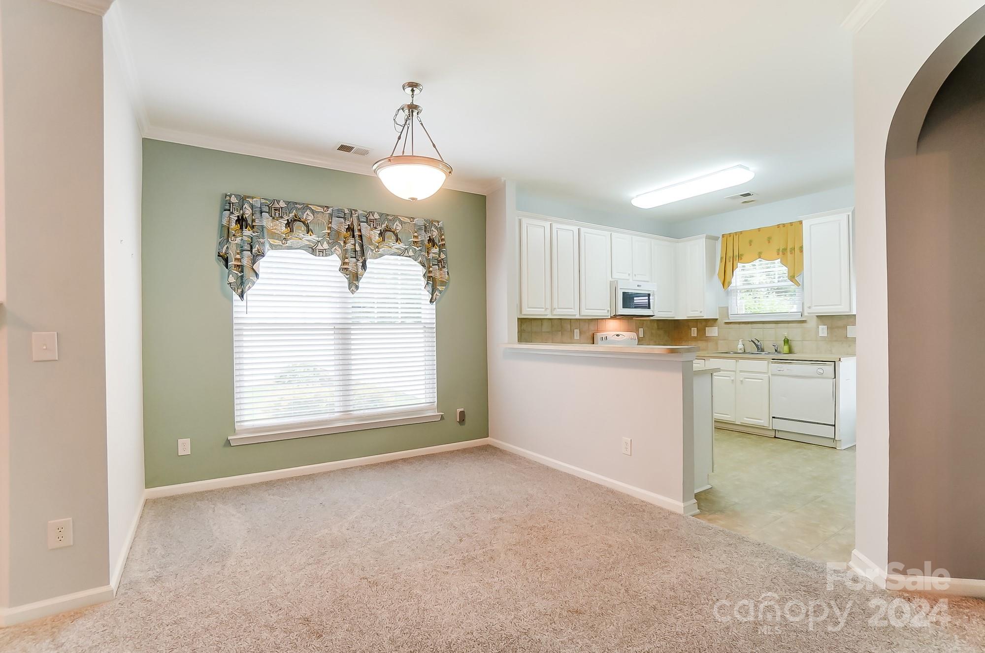 Ridge Pointe - Residential