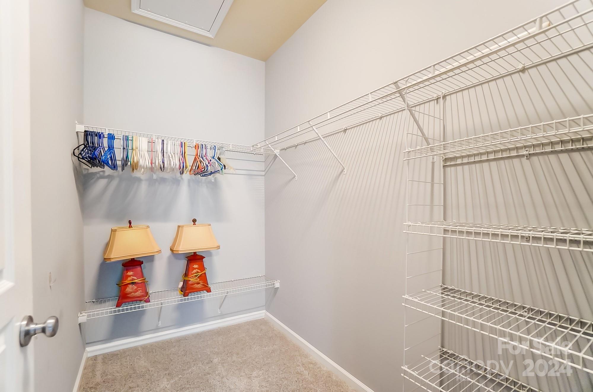 Ridge Pointe - Residential