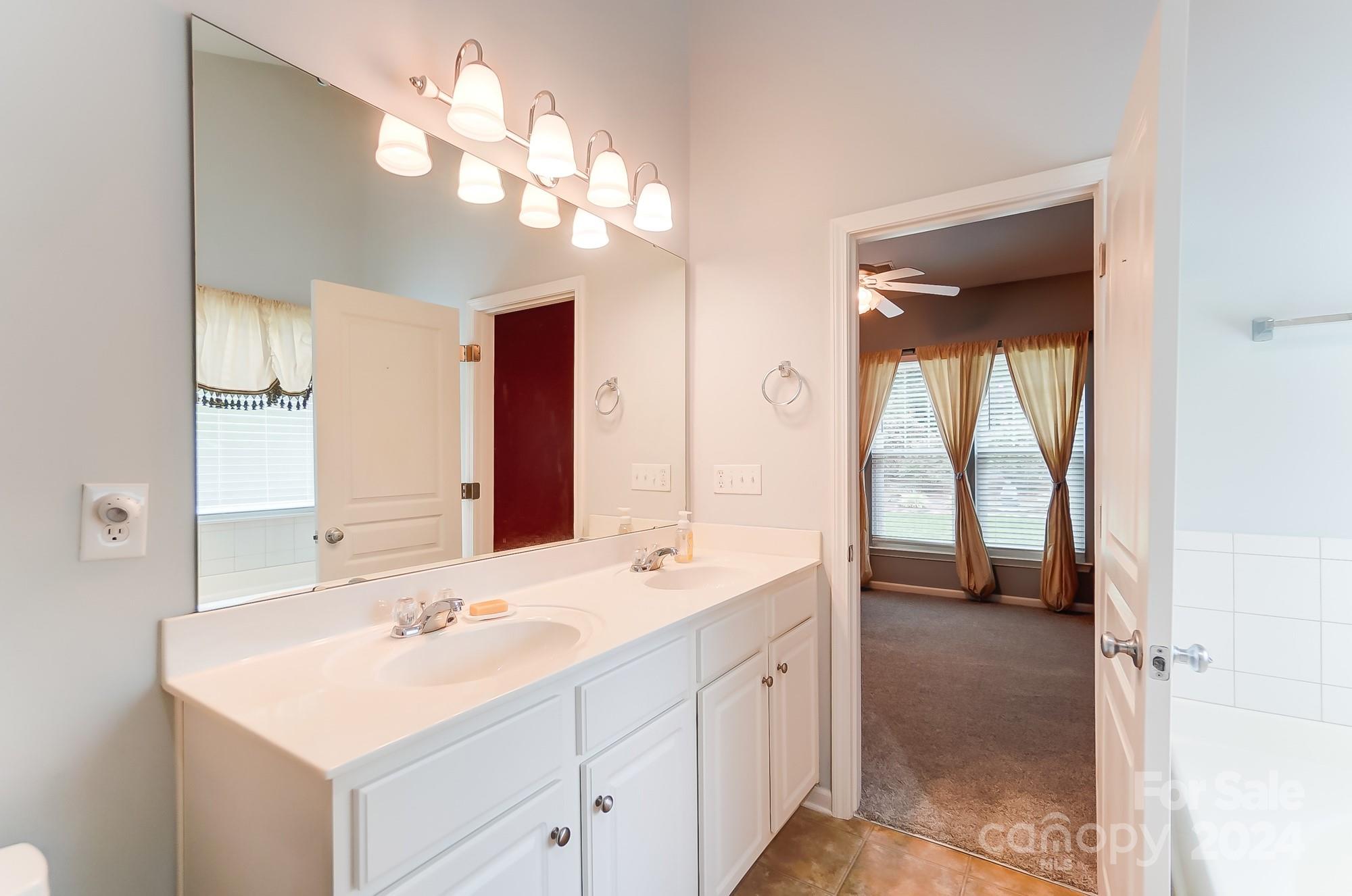 Ridge Pointe - Residential