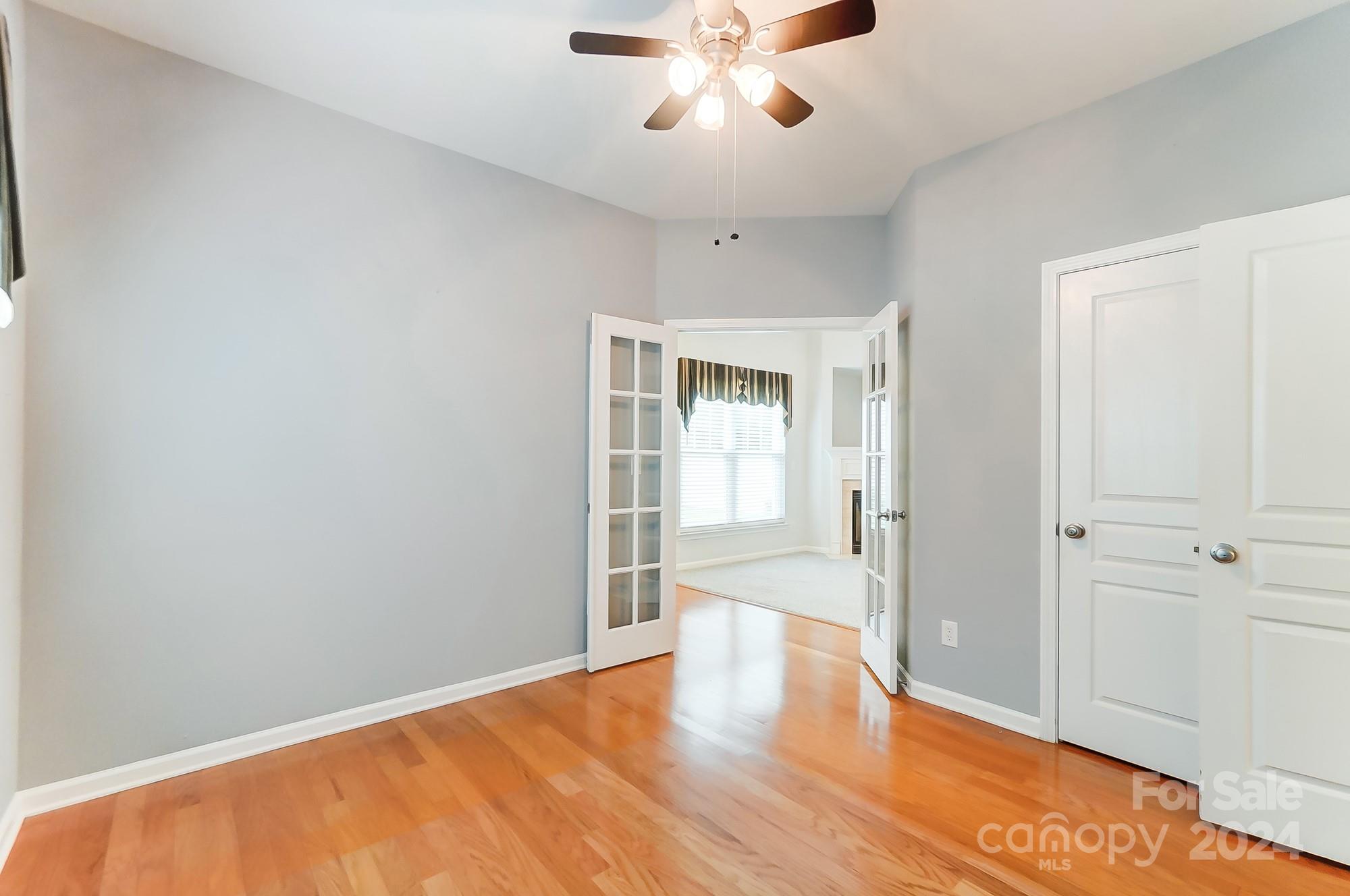 Ridge Pointe - Residential