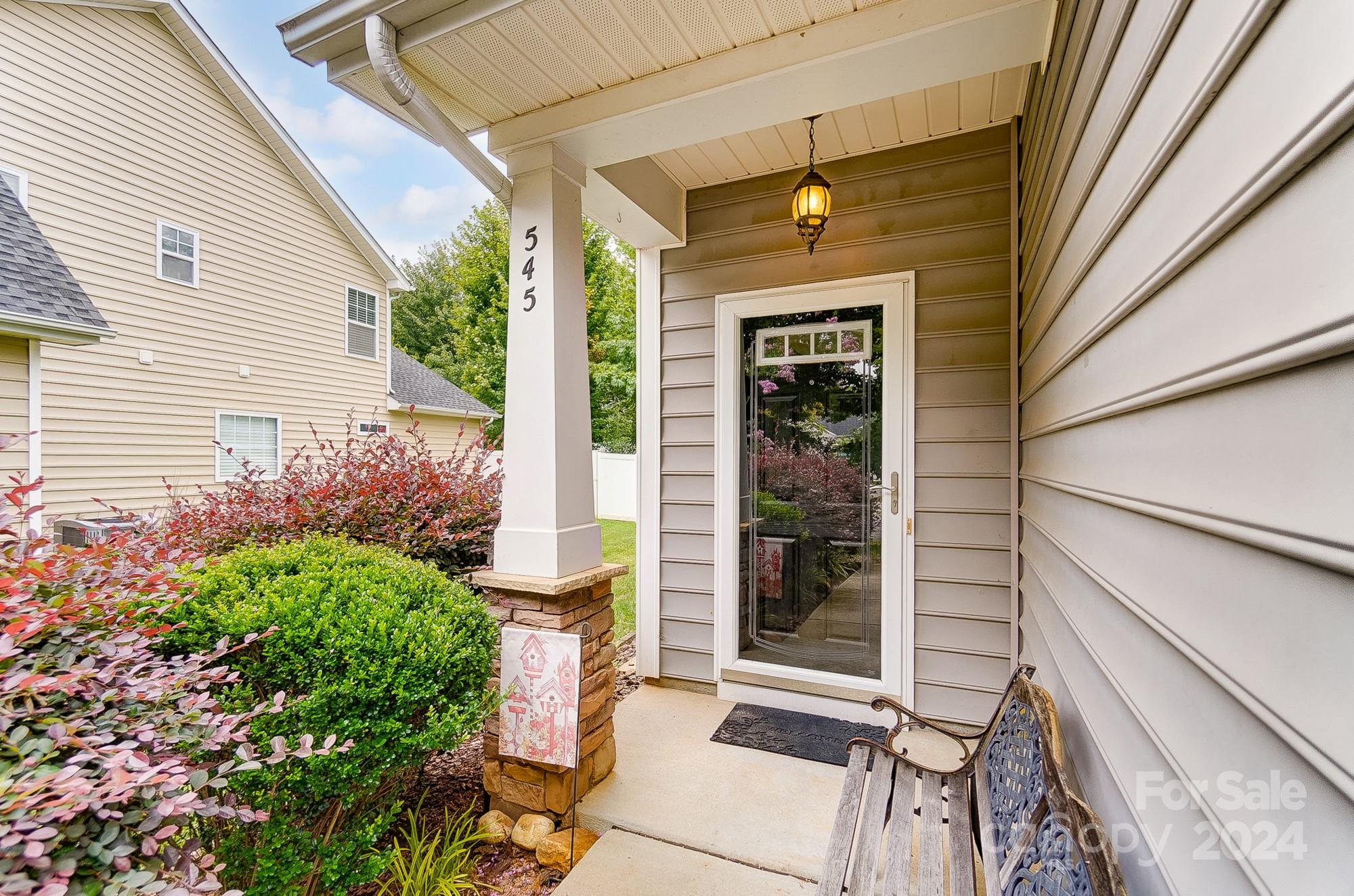 Ridge Pointe - Residential