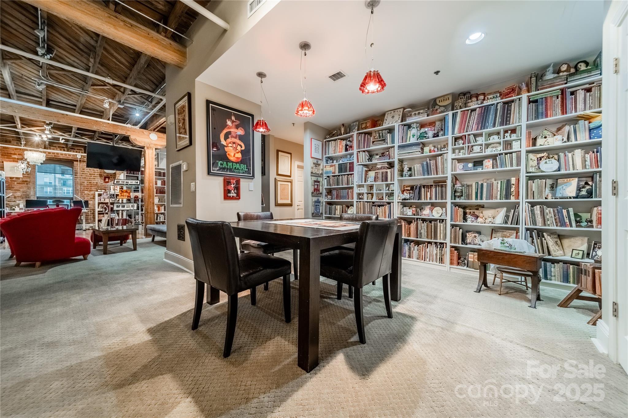 310 Arlington Avenue 319