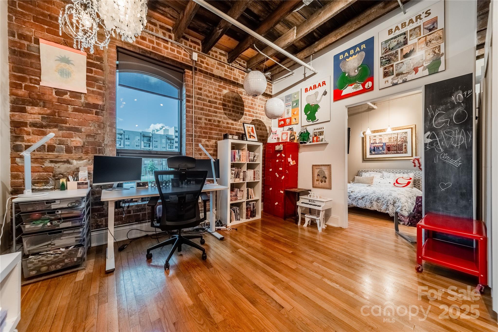 310 Arlington Avenue 319