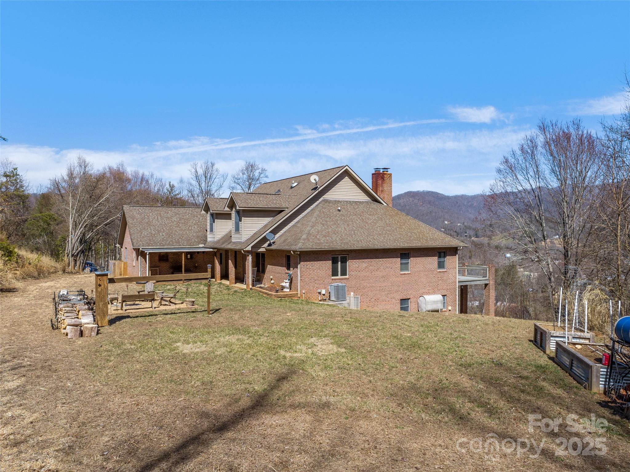 126 Hillcrest Drive