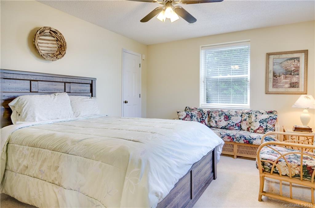 Emerald Point - Residential