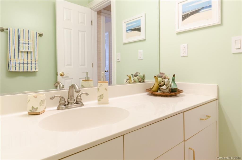 Emerald Point - Residential