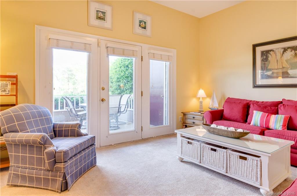 Emerald Point - Residential