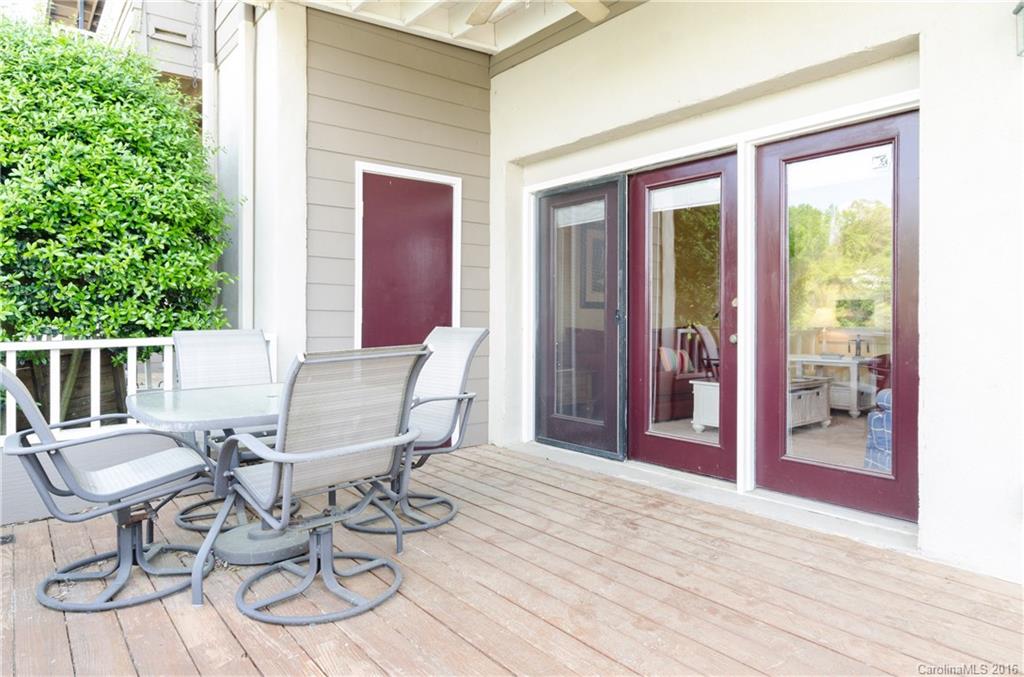 Emerald Point - Residential