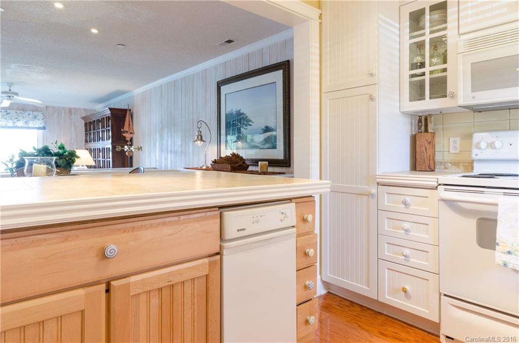 Emerald Point - Residential